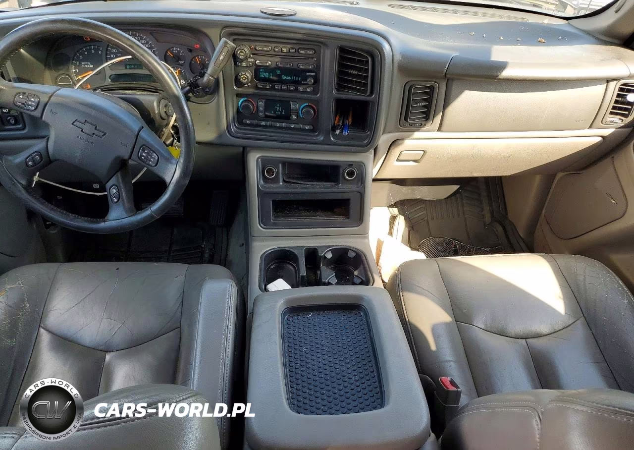 2004 Chevrolet Suburban C1500 VIN:1GNEC16Z34J229417 - 8