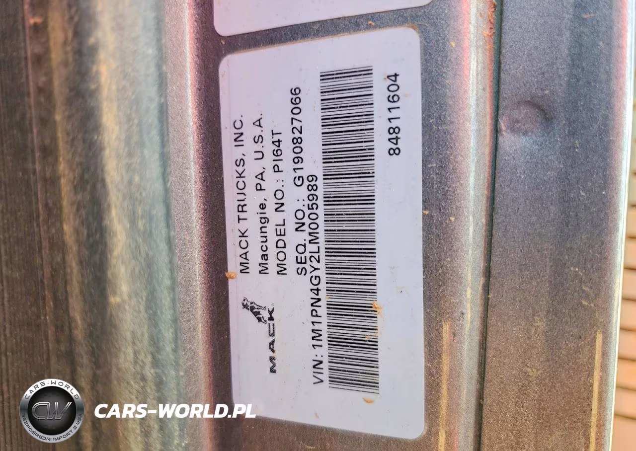 2020 Mack Pinnacle Semi Truck VIN:1M1PN4GY2LM005989 - 10