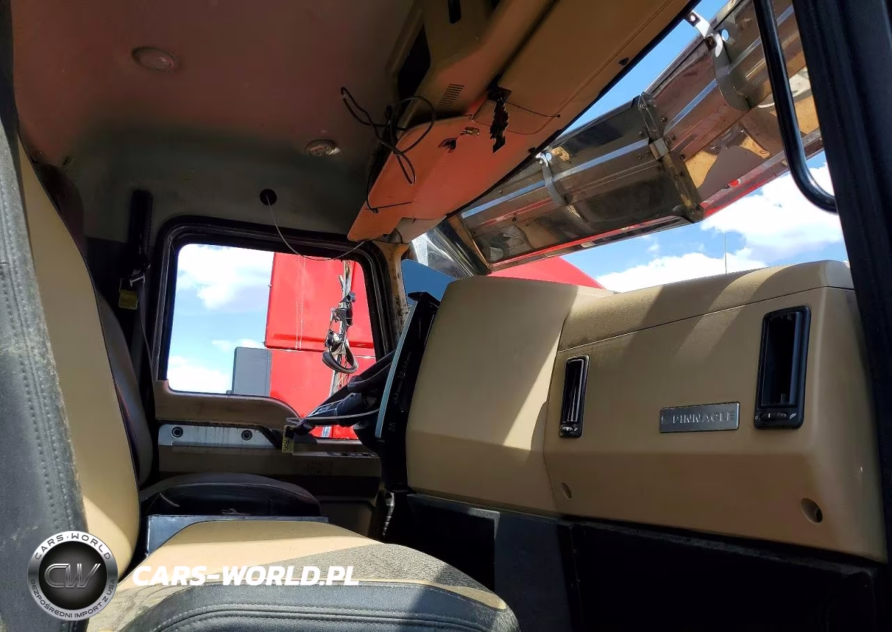 2020 Mack Pinnacle Semi Truck VIN:1M1PN4GY2LM005989 - 5