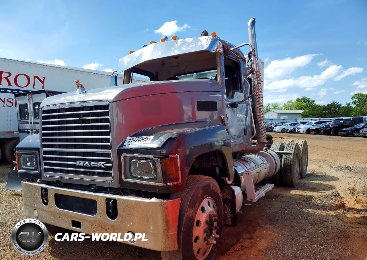 2020 Mack Pinnacle Semi Truck VIN:1M1PN4GY2LM005989 - 9
