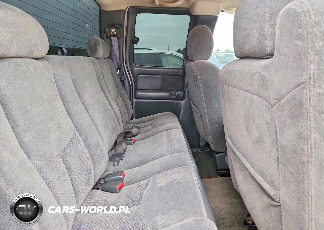 2004 Chevrolet Silverado K1500 VIN:1GCEK19T84E306763 - 10