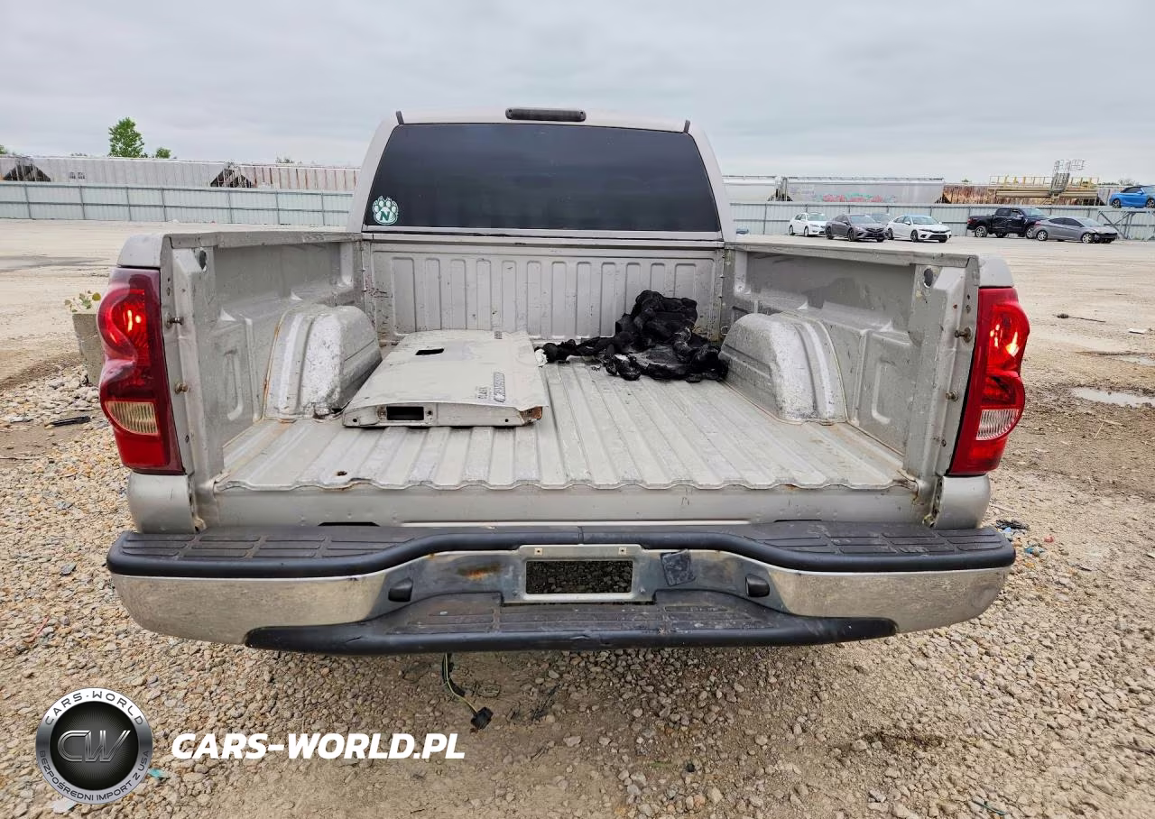 2004 Chevrolet Silverado K1500 VIN:1GCEK19T84E306763 - 6