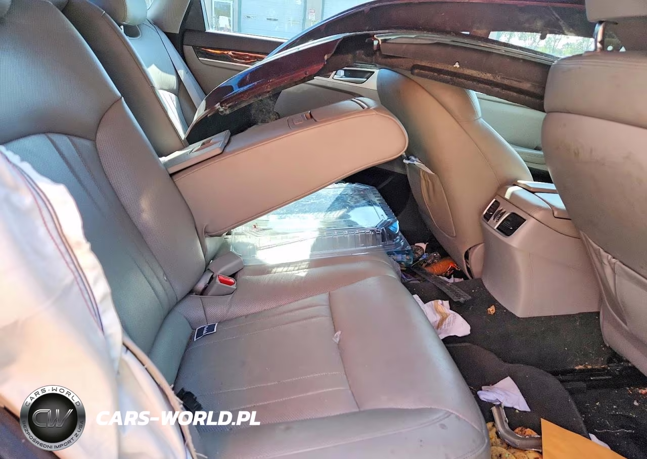 2017 Genesis G80 3.8 VIN:KMHGN4JE4HU169018 - 10