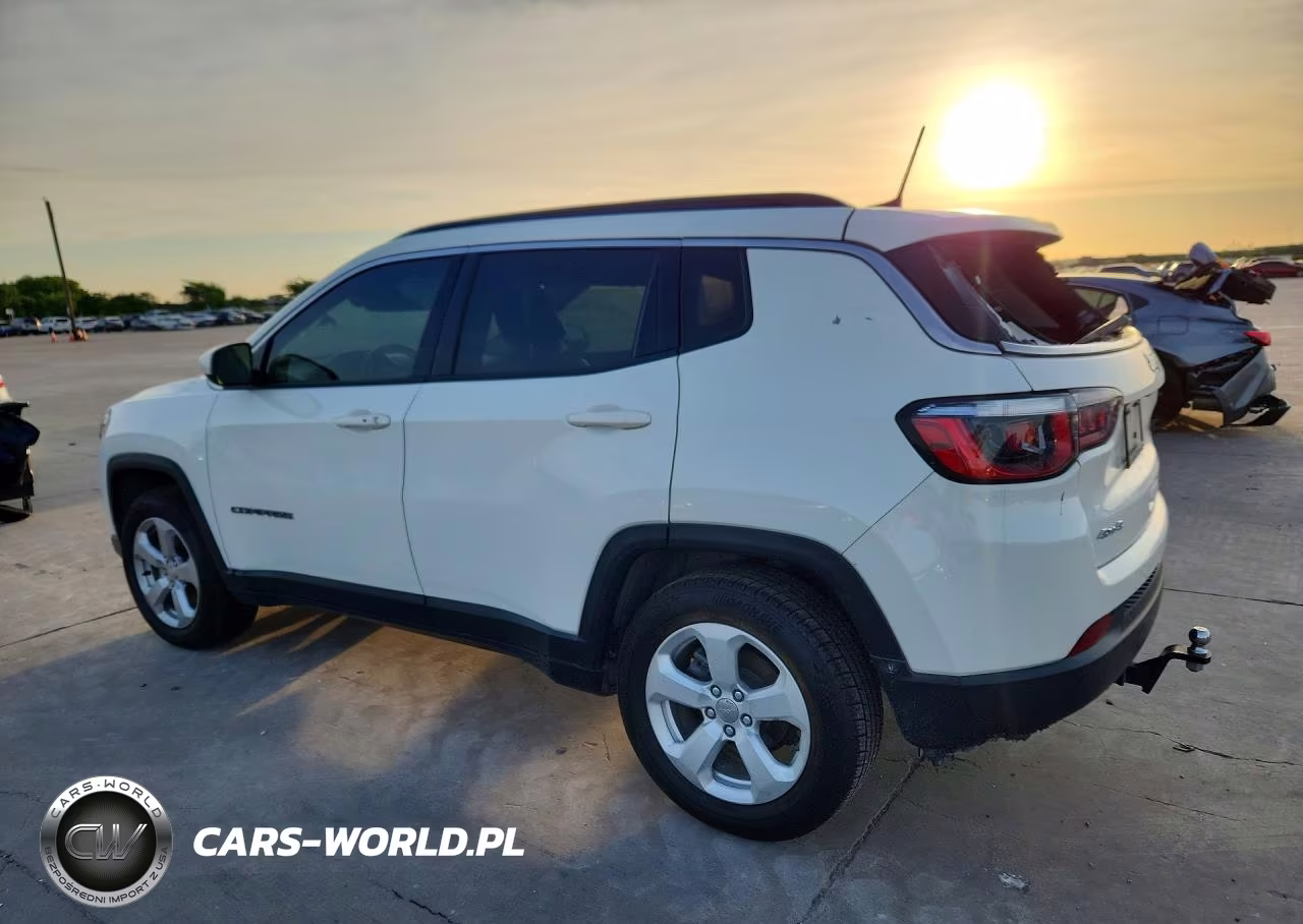 2018 Jeep Compass Latitude VIN:3C4NJDBB2JT337105 - 2