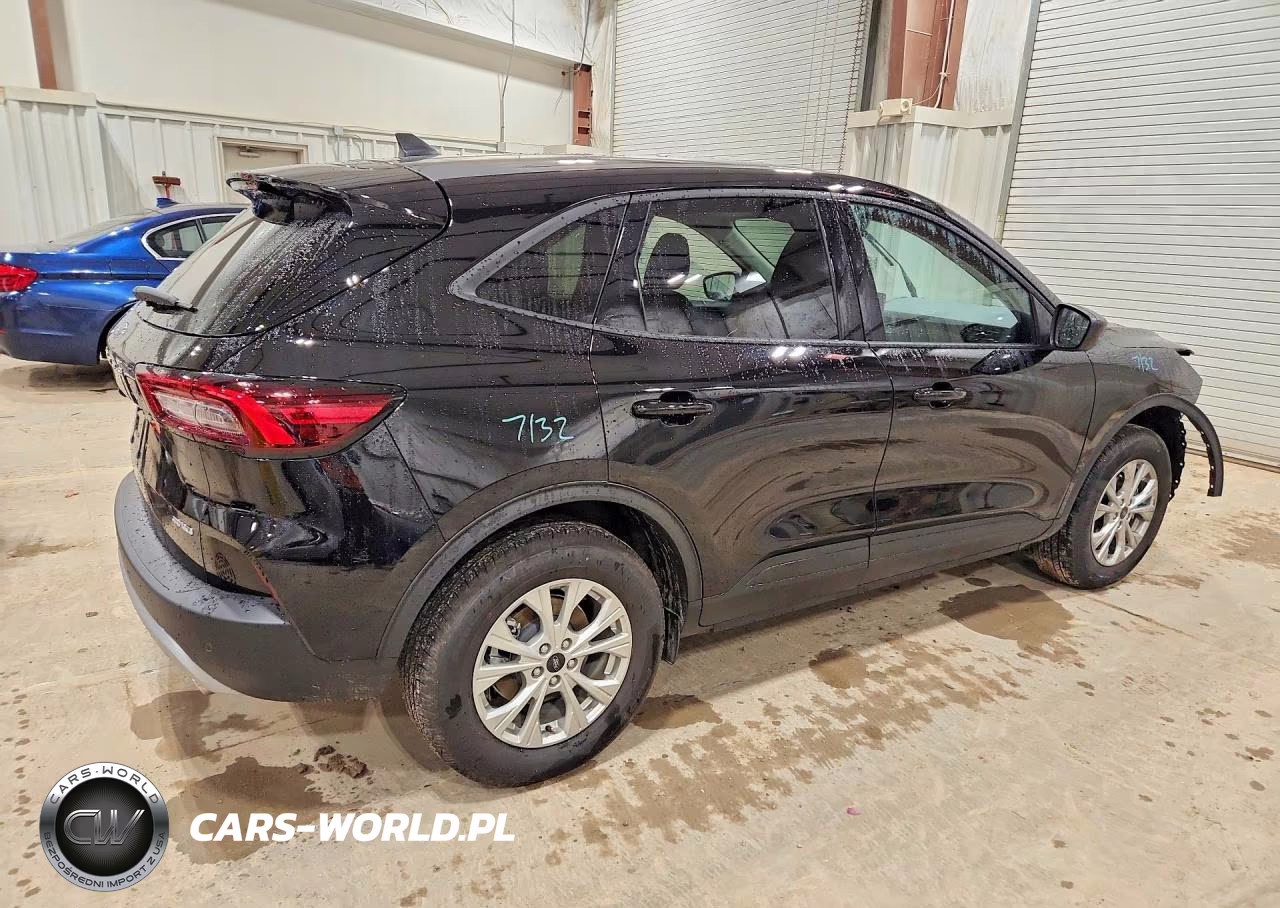 2026 Ford Escape Active VIN:1FMCU9GN0TUA12505 - 3