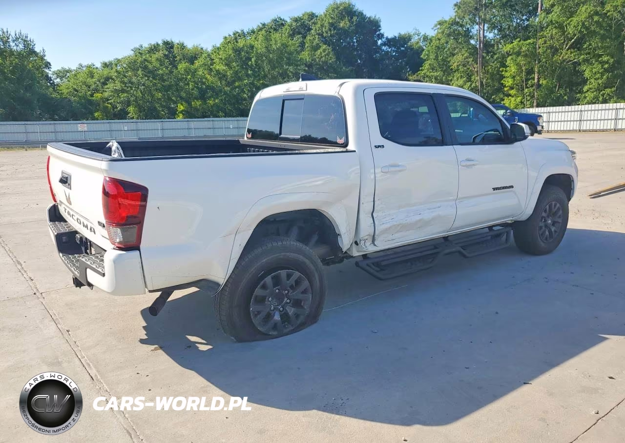 2023 Toyota Tacoma Sr5 V6 VIN:3TYAZ5CN3PT042625 - 3