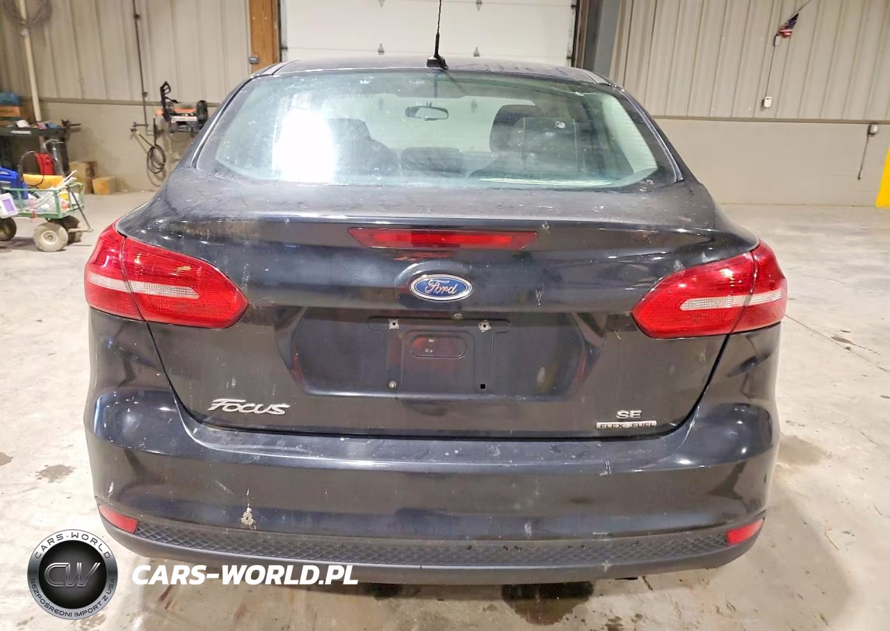 2015 Ford Focus Se VIN:1FADP3F25FL217449 - 6
