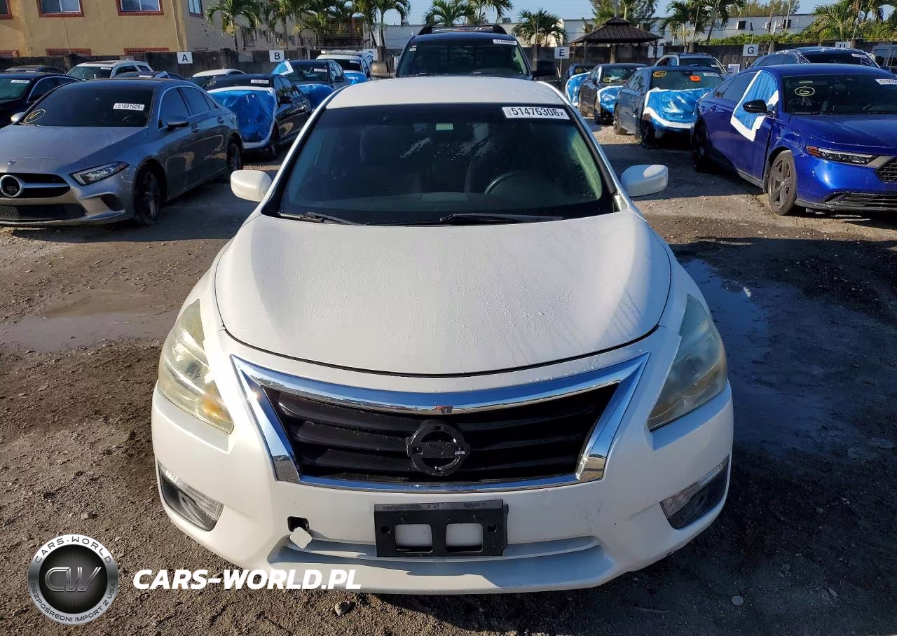 2013 Nissan Altima 2.5 VIN:1N4AL3AP0DN429050 - 5