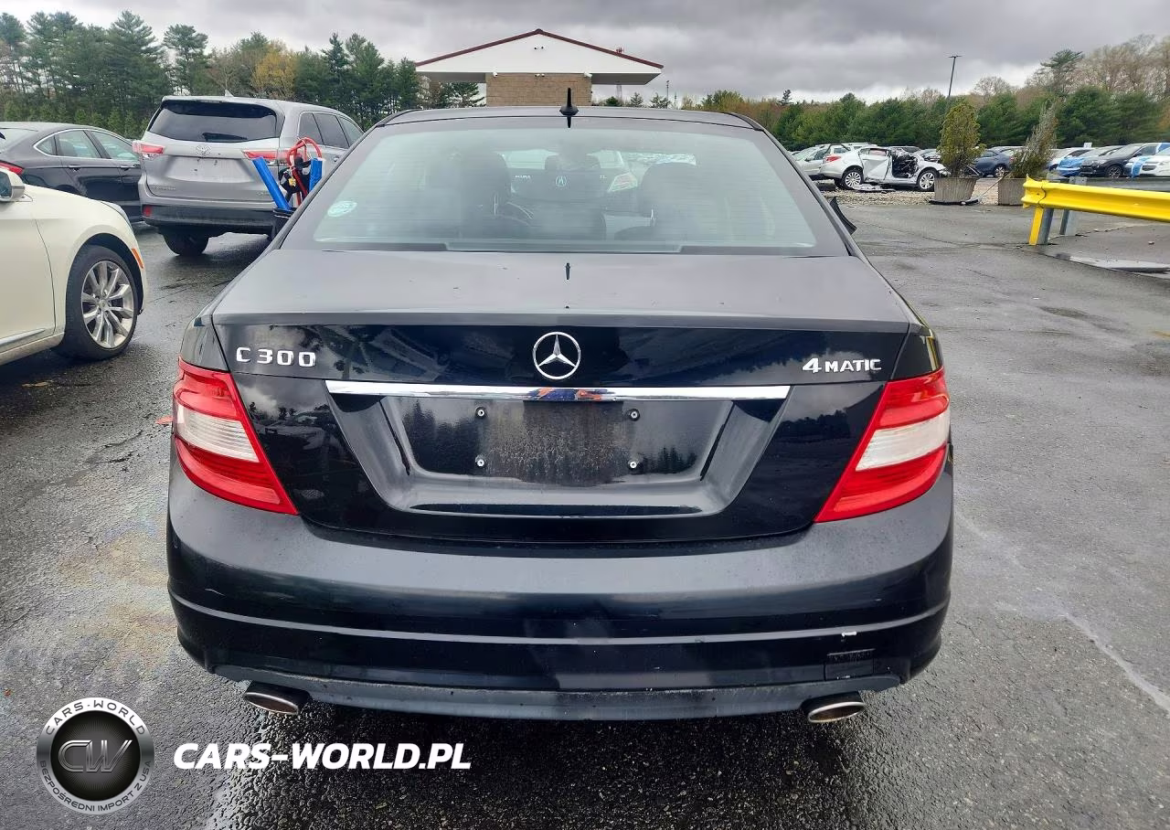 2011 Mercedes-Benz C 300 4Matic VIN:WDDGF8BB0BR134120 - 6