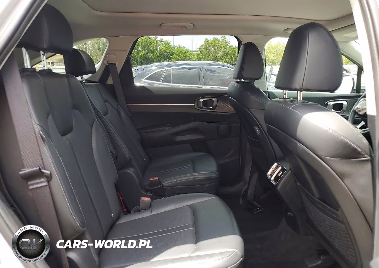 2025 Kia Sorento Ex VIN:5XYRH4JF2SG397864 - 11
