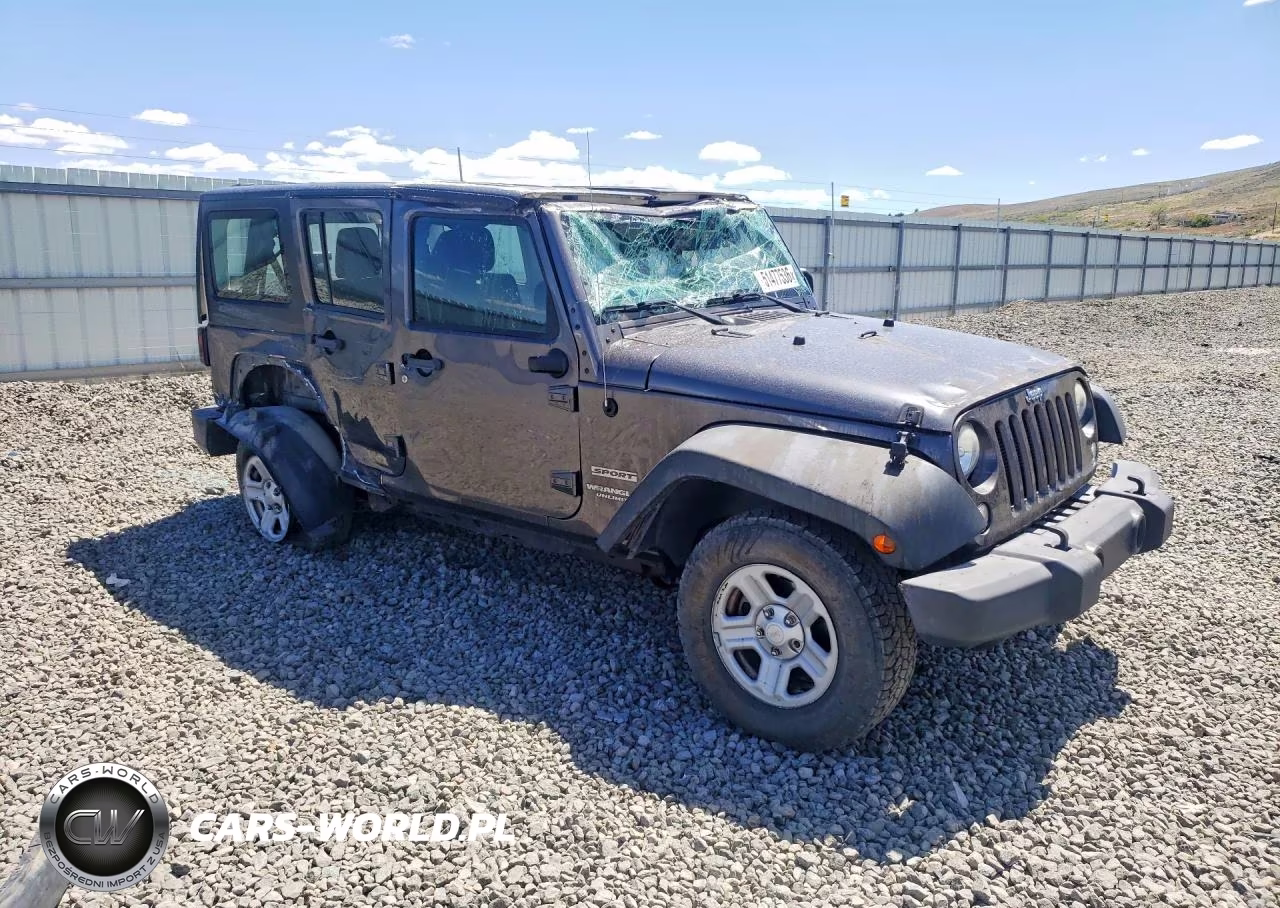 2014 Jeep Wrangler Unlimited Sport VIN:1C4BJWDG7EL253032 - 4