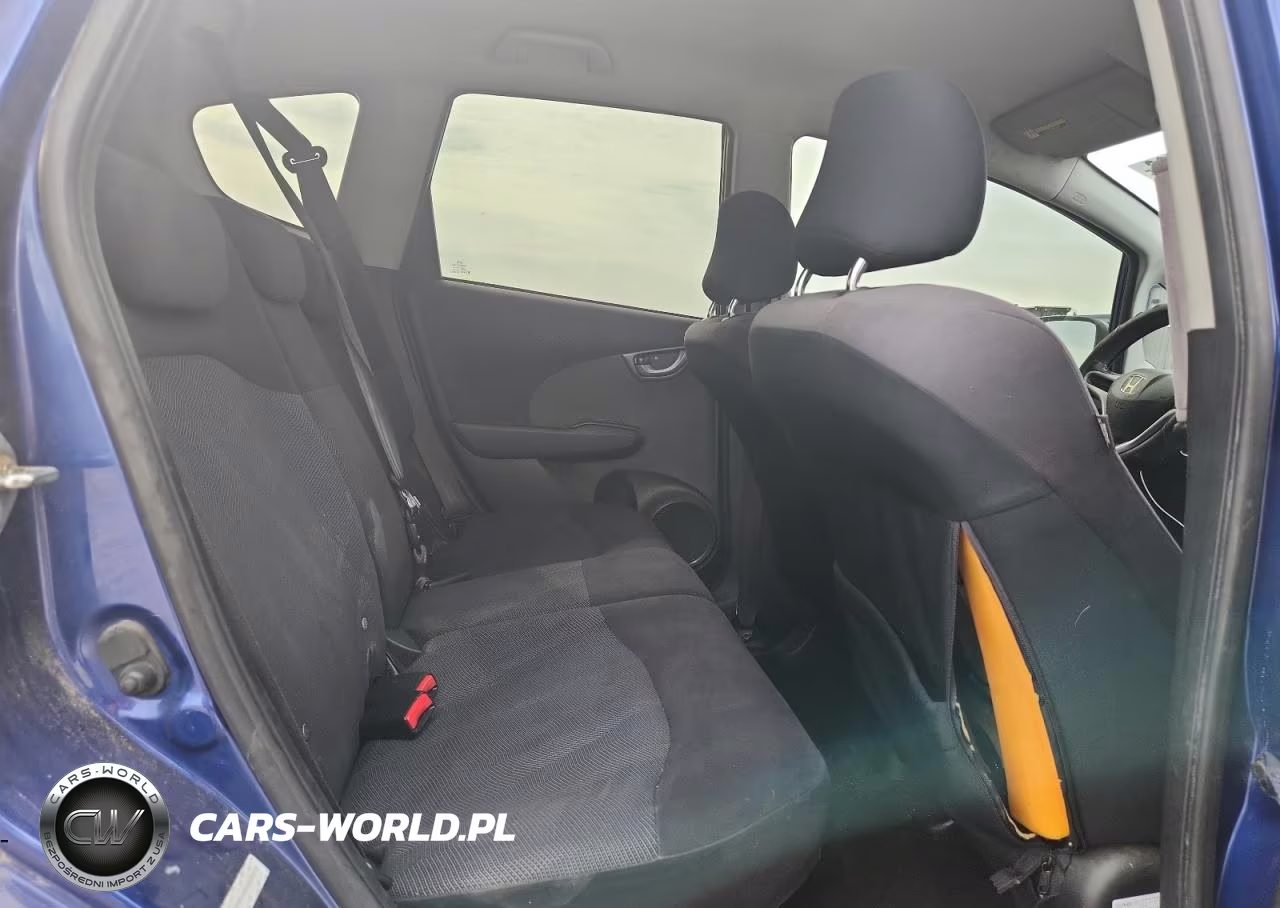 2010 Honda Fit Sport VIN:JHMGE8H4XAS025658 - 10