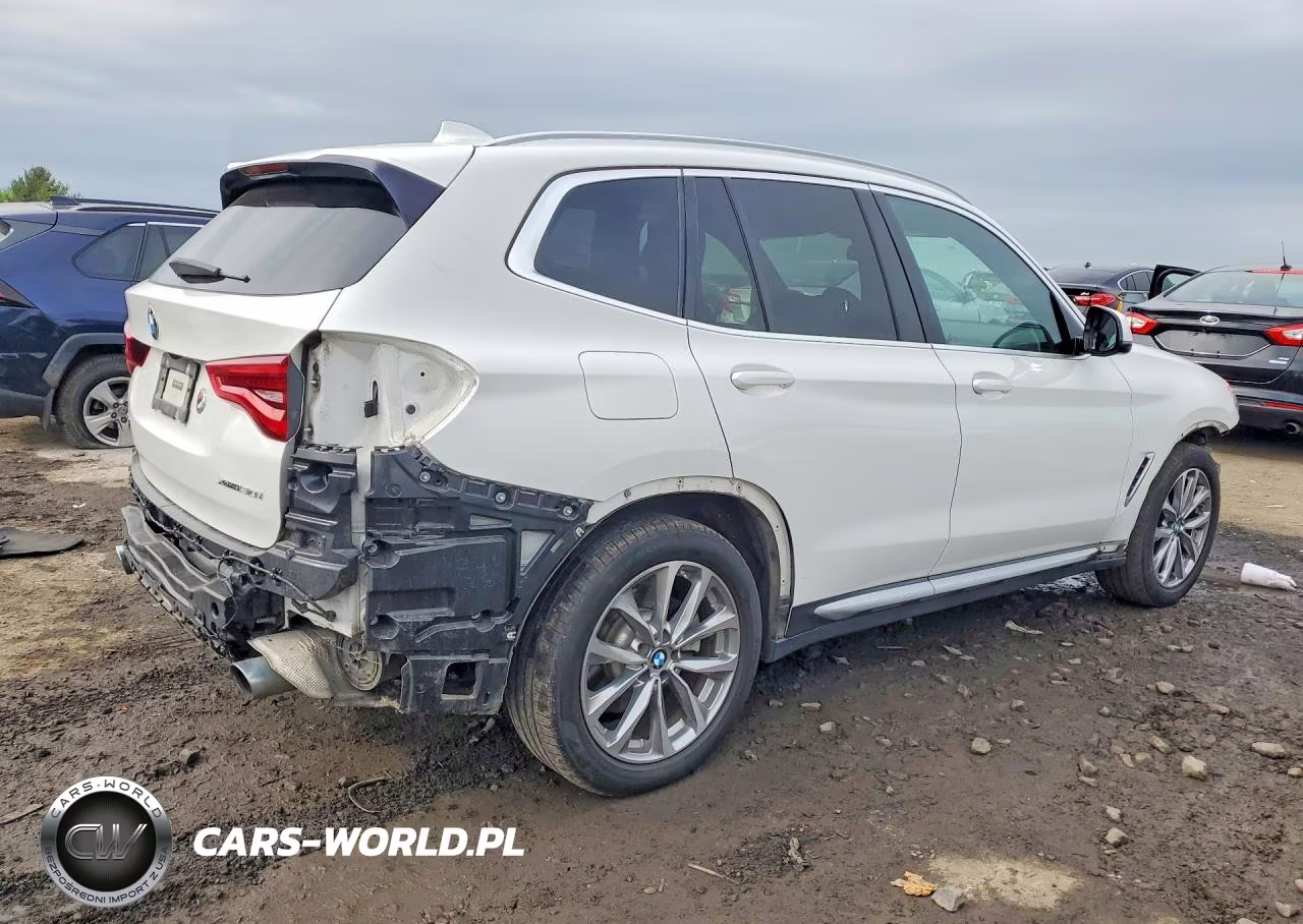 2018 BMW X3 xDrive30I VIN:5UXTR9C50JLD70879 - 3