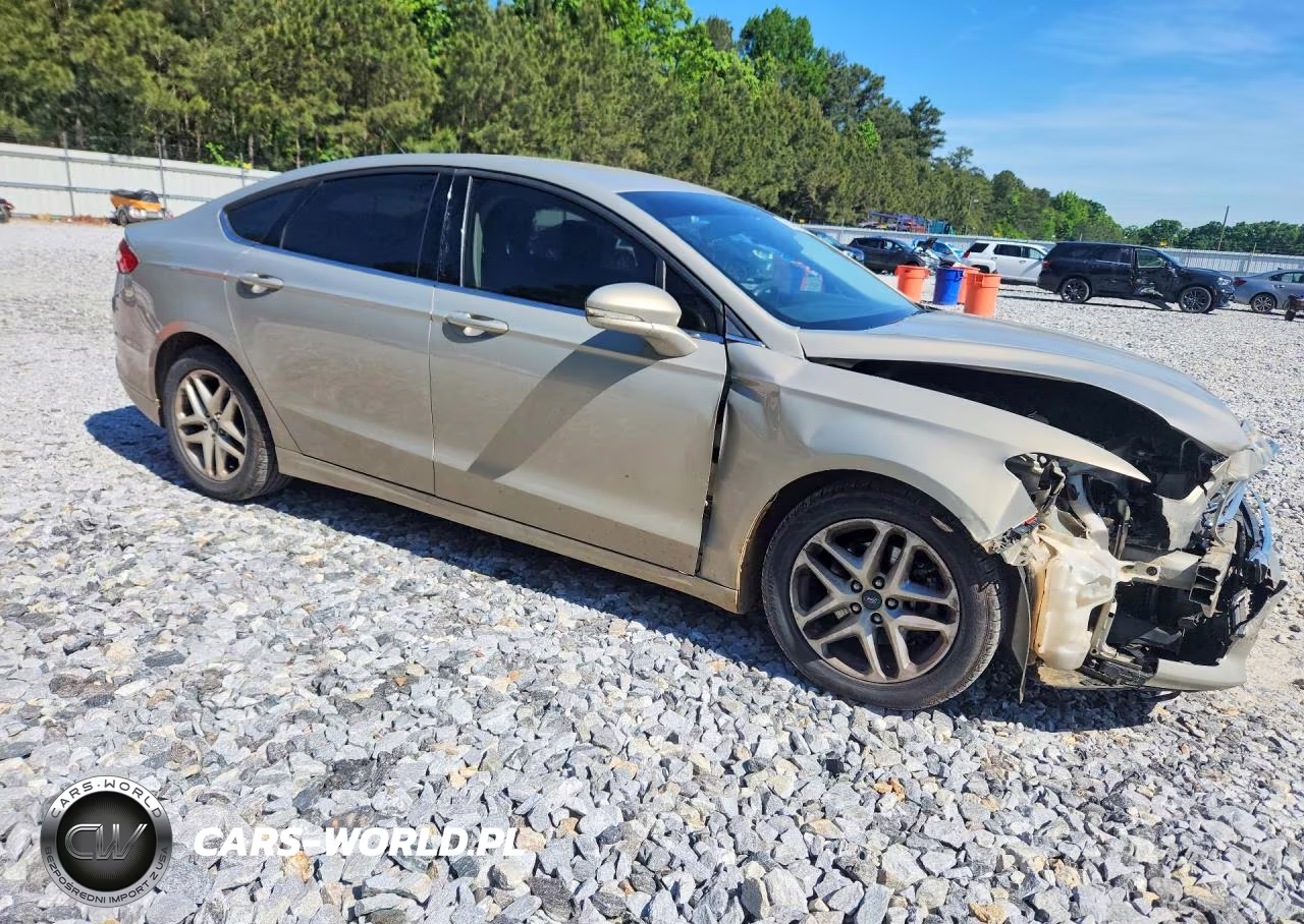 2015 Ford Fusion Se VIN:3FA6P0H79FR112852 - 4