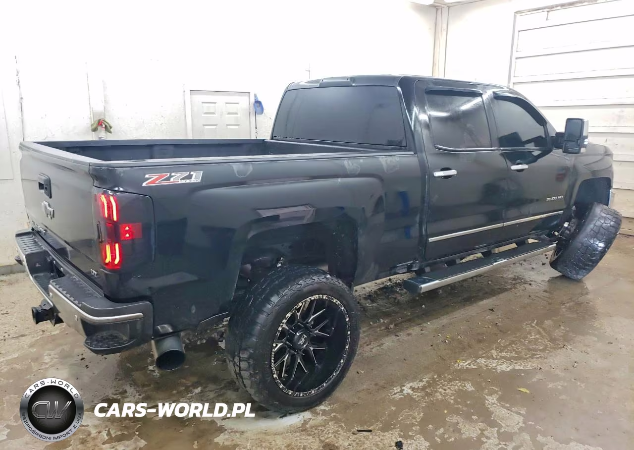 2015 Chevrolet Silverado K2500 Heavy Duty Ltz VIN:1GC1KWE8XFF108275 - 3