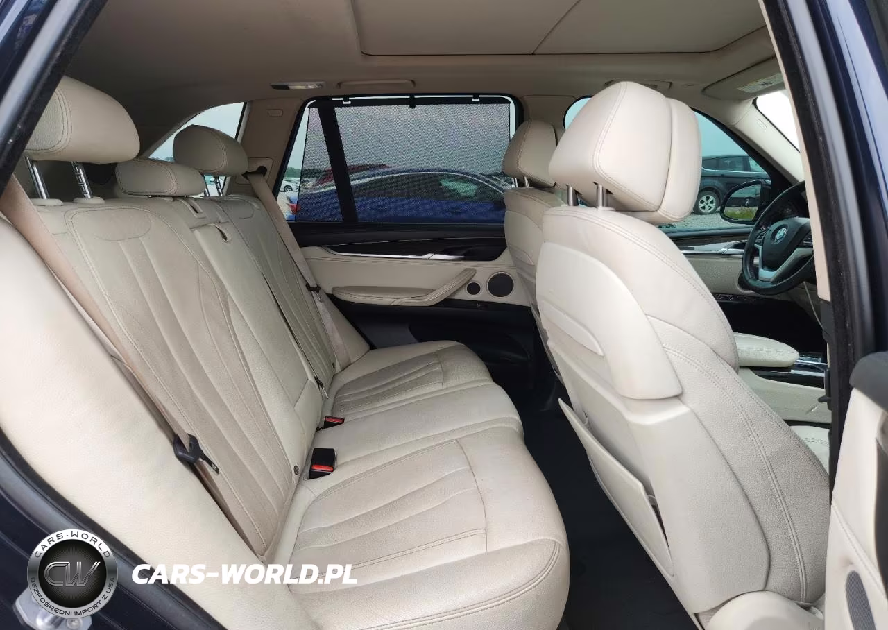 2016 BMW X5 xDrive50I VIN:5UXKR6C56G0J82711 - 11