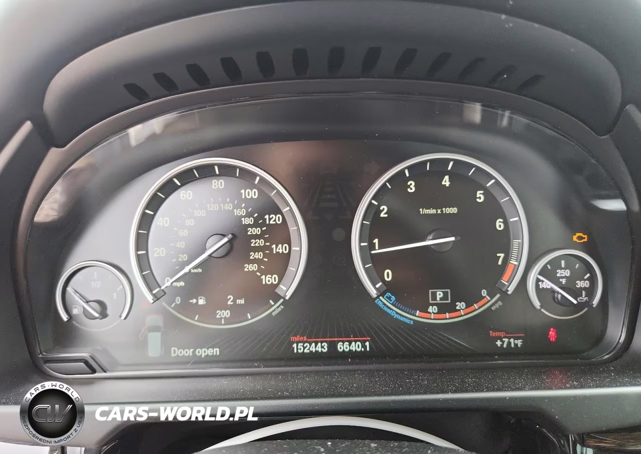 2016 BMW X5 xDrive50I VIN:5UXKR6C56G0J82711 - 9