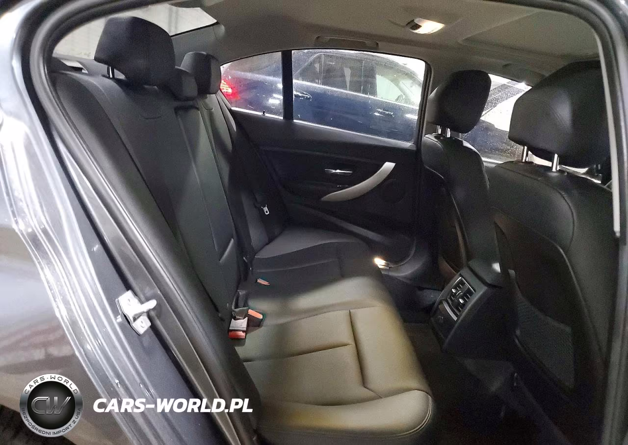 2018 BMW 320 Xi VIN:WBA8A3C55JA495328 - 10
