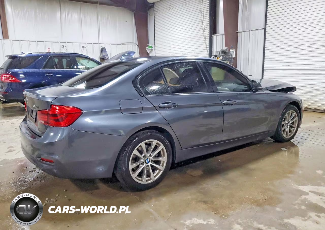 2018 BMW 320 Xi VIN:WBA8A3C55JA495328 - 3