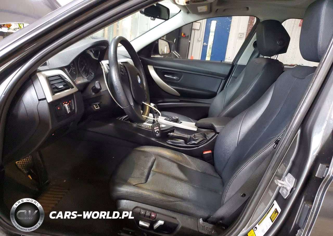 2018 BMW 320 Xi VIN:WBA8A3C55JA495328 - 7