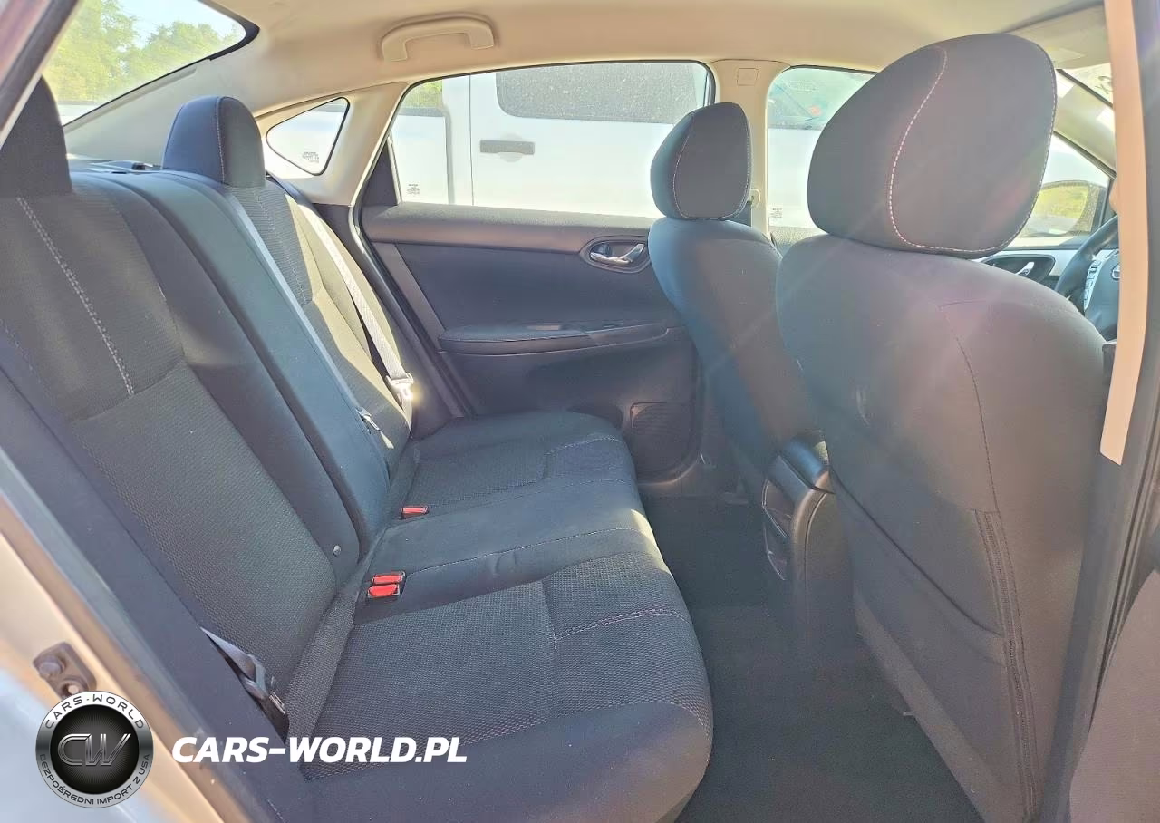 2017 Nissan Sentra S VIN:3N1AB7AP2HY236365 - 10