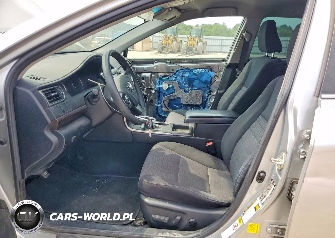 2017 Toyota Camry Le VIN:4T1BF1FKXHU305592 - 7