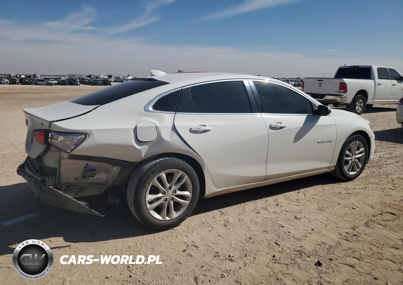2016 Chevrolet Malibu Lt VIN:1G1ZE5ST9GF320947 - 3