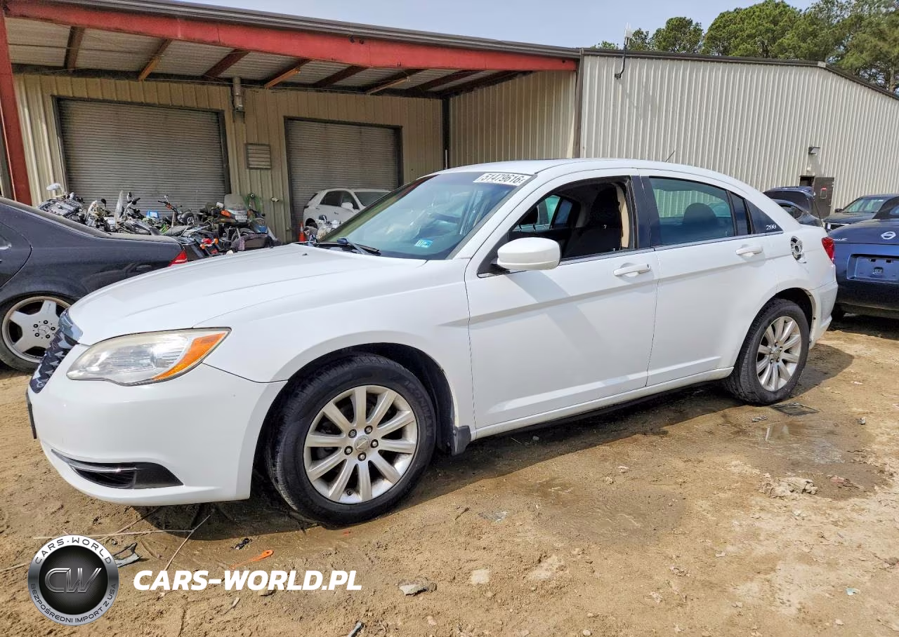 2011 Chrysler 200 Touring