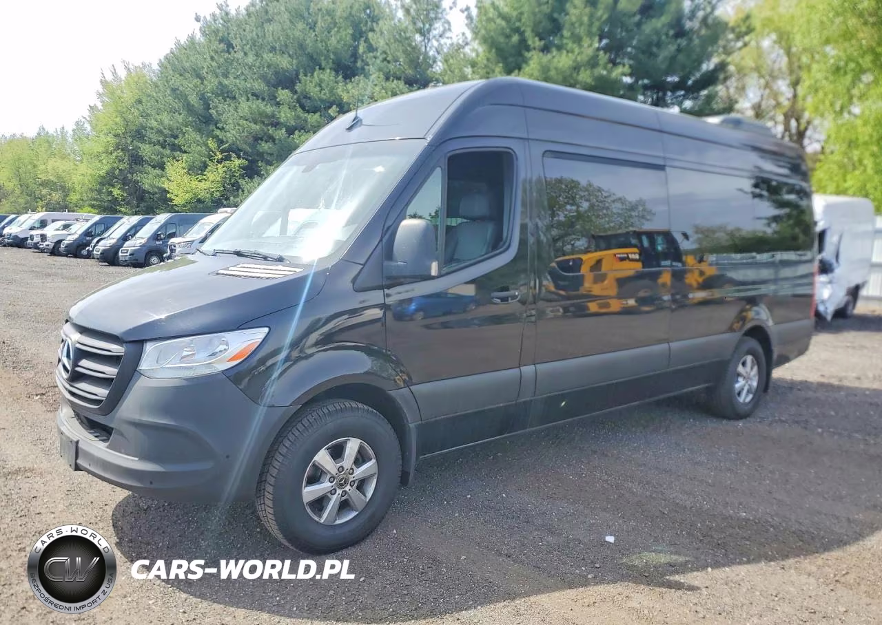 2023 Mercedes-Benz Sprinter 2500
