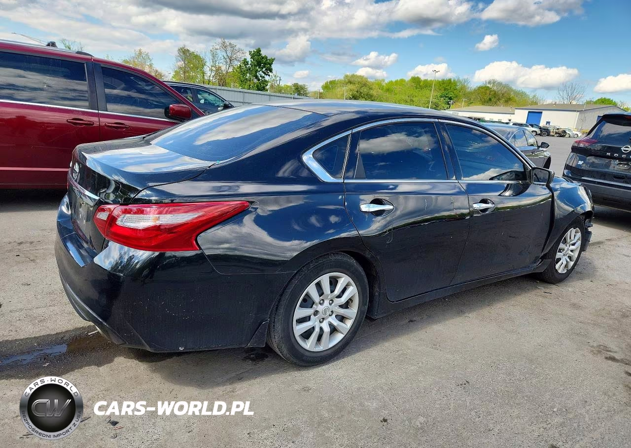 2018 Nissan Altima 2.5 S VIN:1N4AL3AP1JC229639 - 3