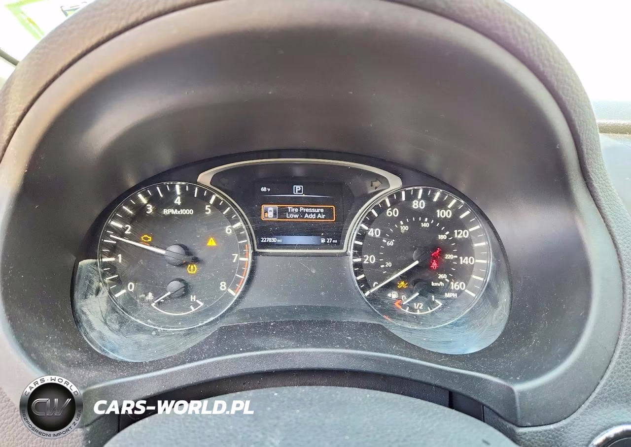 2018 Nissan Altima 2.5 S VIN:1N4AL3AP1JC229639 - 9