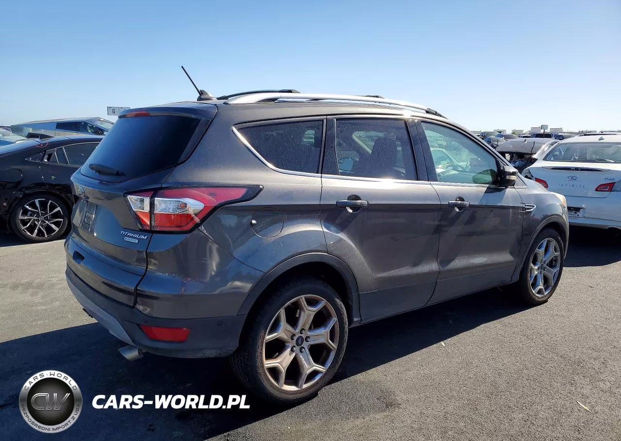 2018 Ford Escape Titanium VIN:1FMCU0J93JUA24099 - 3