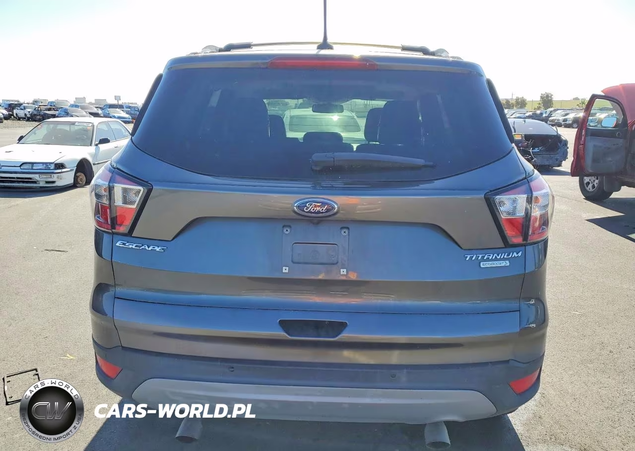 2018 Ford Escape Titanium VIN:1FMCU0J93JUA24099 - 6