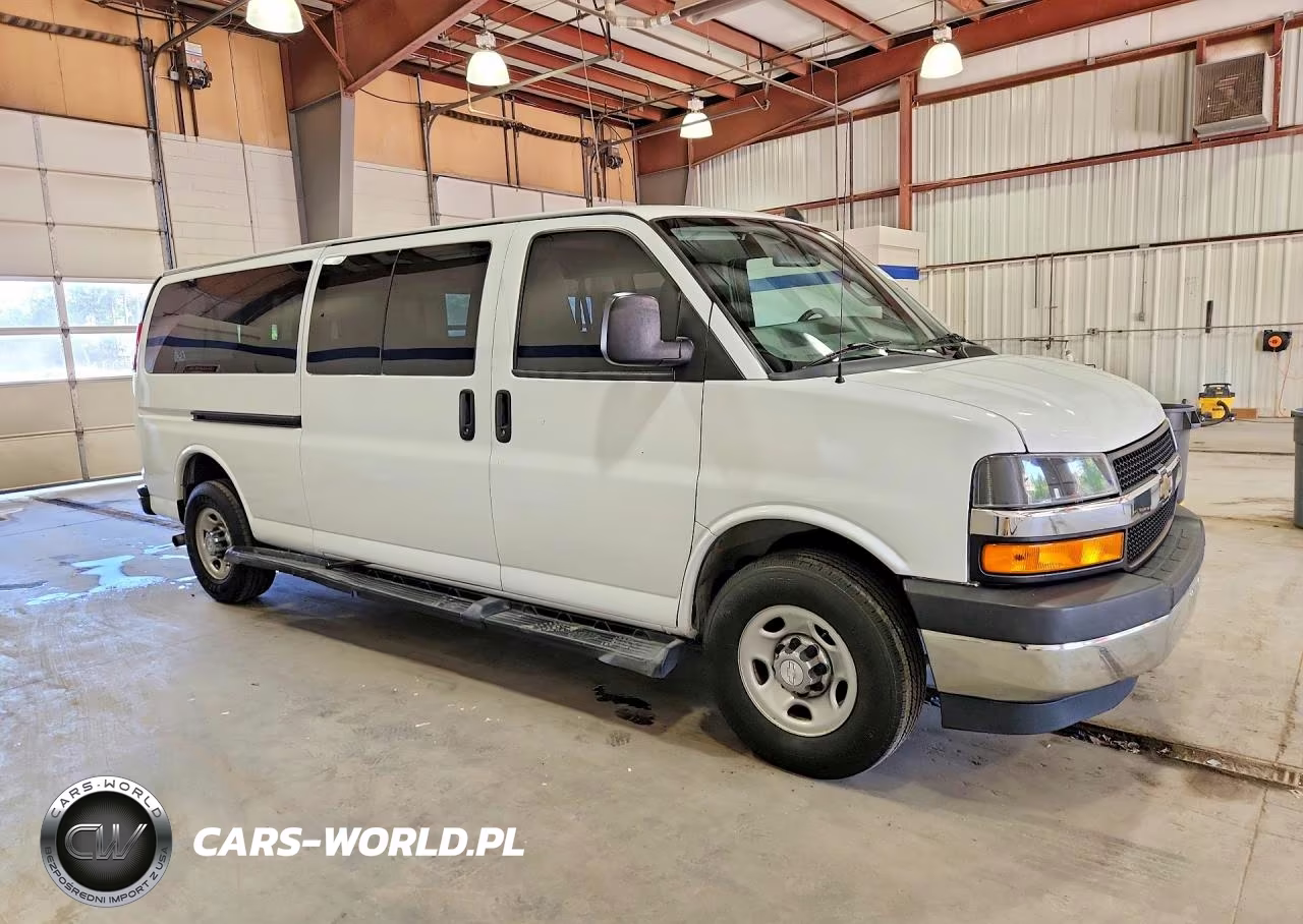 2019 Chevrolet Express G3500 Lt VIN:1GAZGPFP2K1176215 - 4