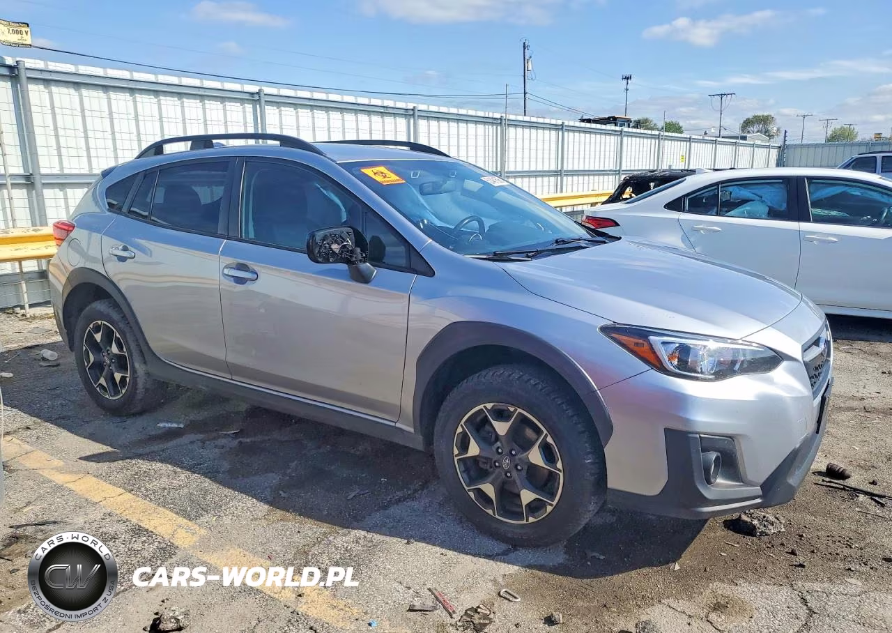 2020 Subaru Crosstrek Premium VIN:JF2GTAPC6L8235490 - 4