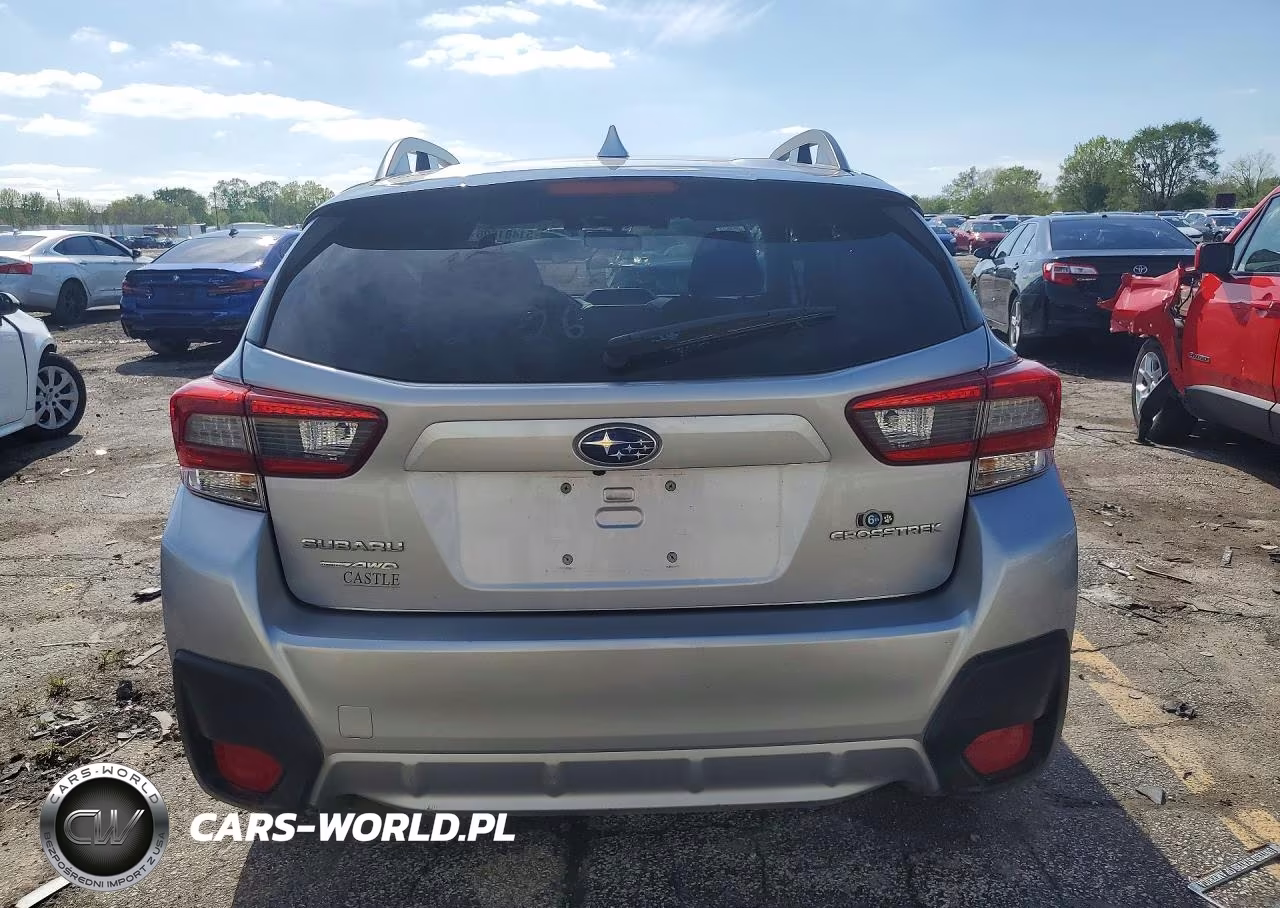 2020 Subaru Crosstrek Premium VIN:JF2GTAPC6L8235490 - 6