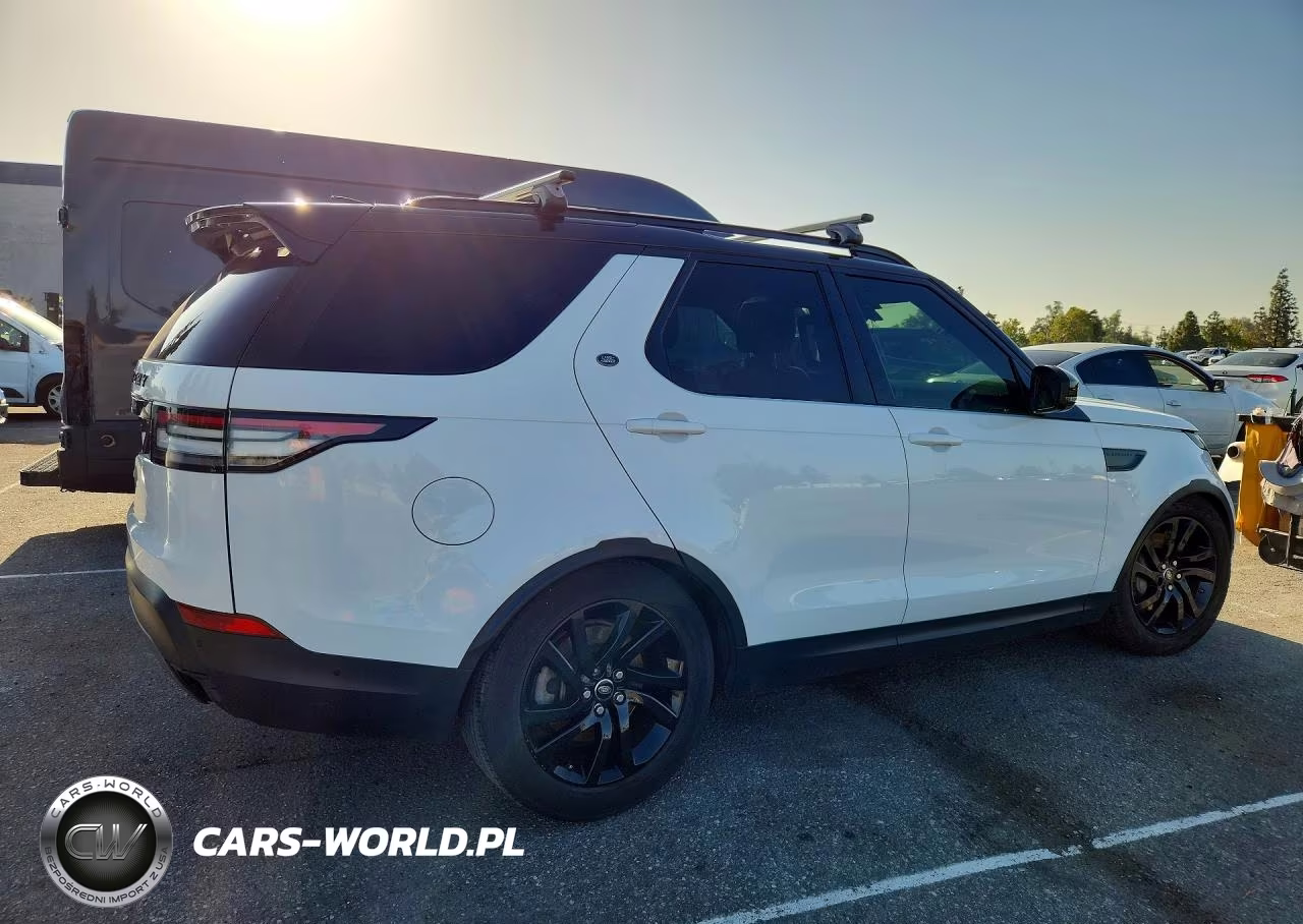 2020 Land Rover Discovery Se VIN:SALRG2RV9L2418930 - 3