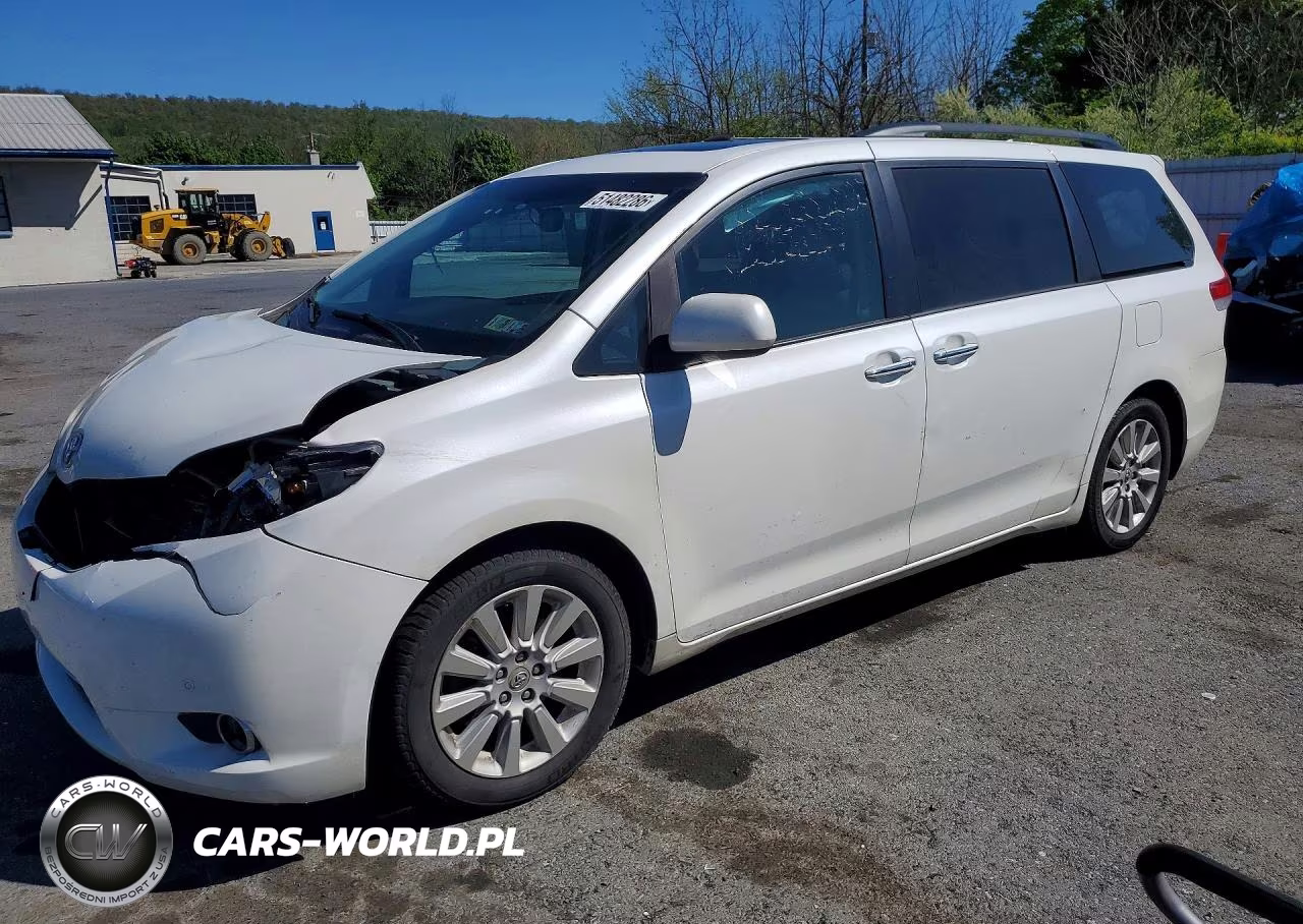 2012 Toyota Sienna Limited 7-Passenger – zdjęcie 1 z 13