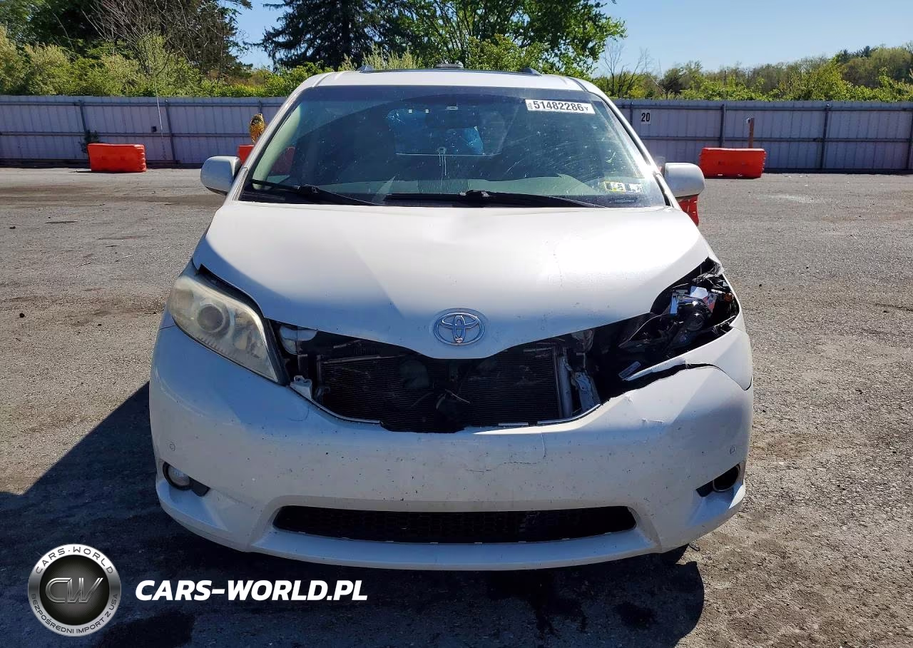 2012 Toyota Sienna Limited 7-Passenger VIN:5TDYK3DCXCS256117 - 5