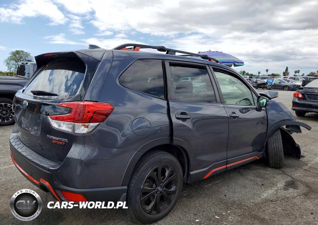 2021 Subaru Forester Sport VIN:JF2SKARCXMH479669 - 3