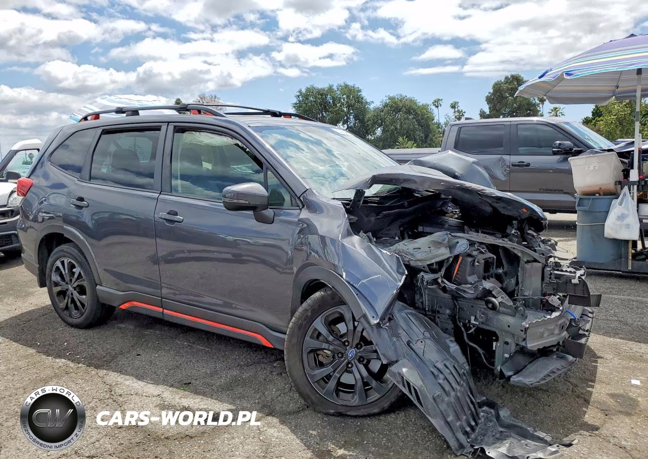 2021 Subaru Forester Sport VIN:JF2SKARCXMH479669 - 4