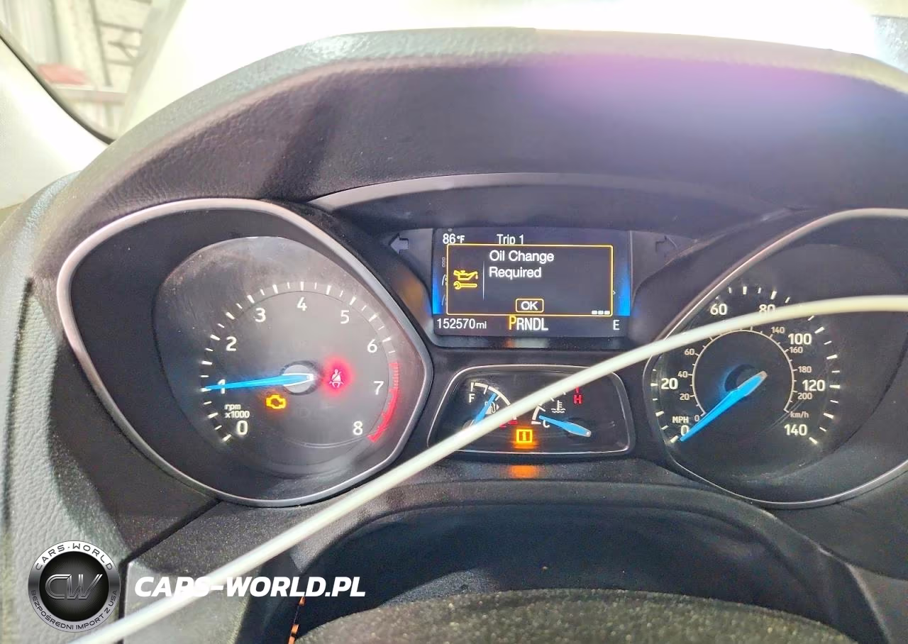 2017 Ford Focus Se VIN:1FADP3K21HL318335 - 9