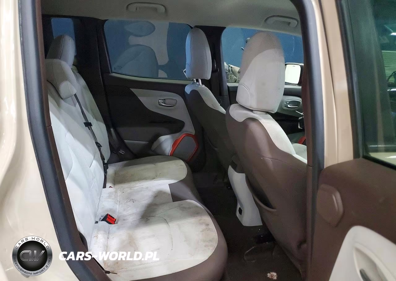 2015 Jeep Renegade Latitude VIN:ZACCJABT8FPB48813 - 11