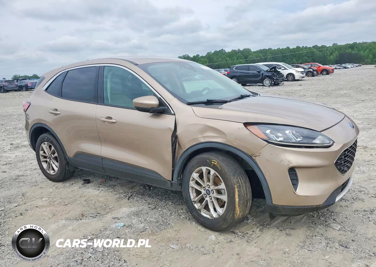 2020 Ford Escape Se VIN:1FMCU9G62LUC73837 - 4