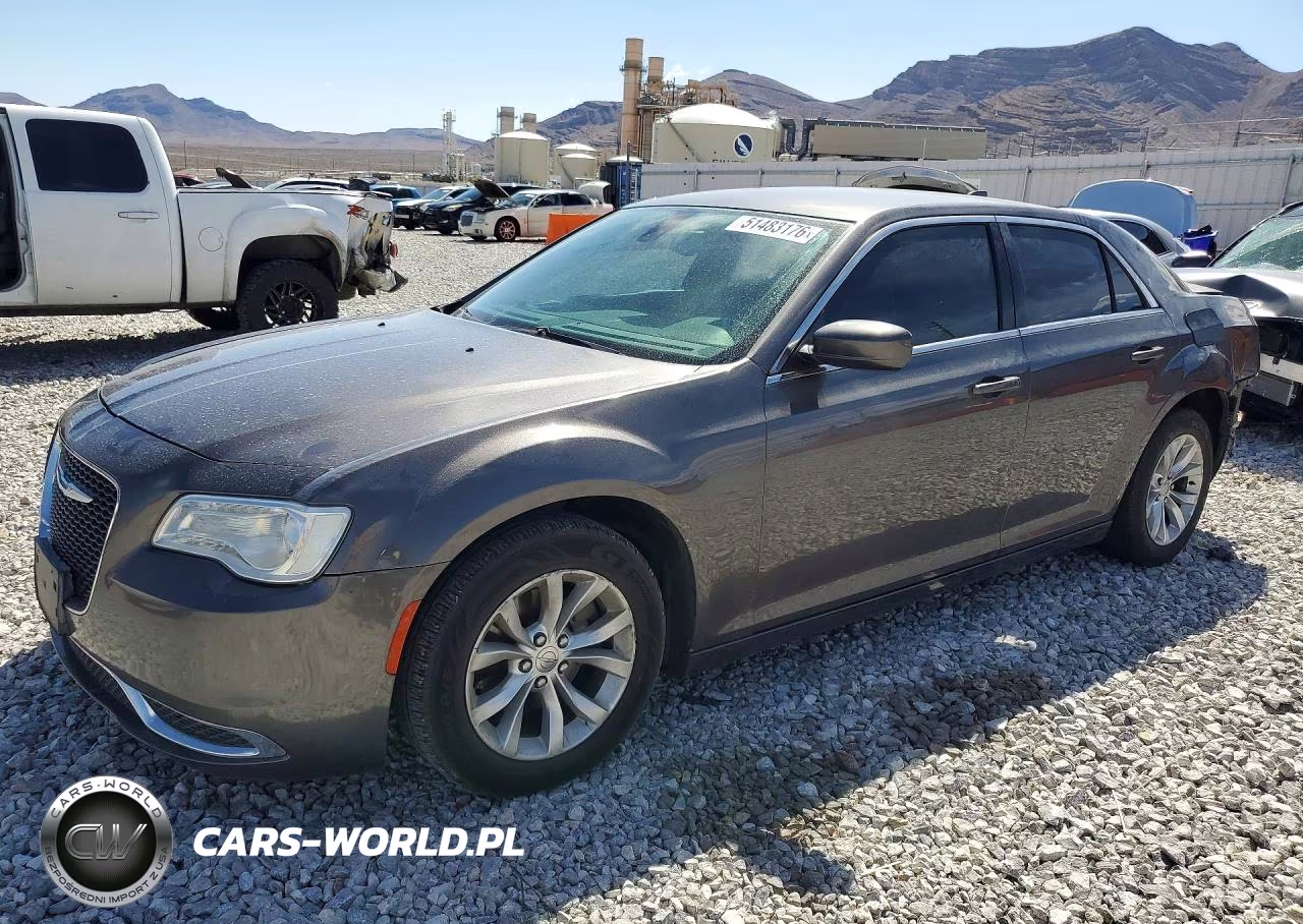 2015 Chrysler 300 Limited