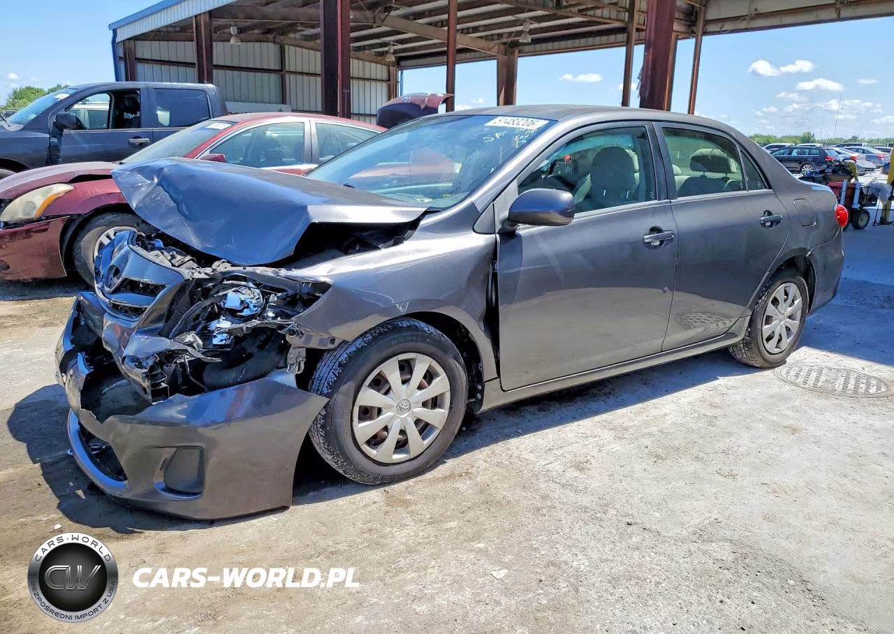 2011 Toyota Corolla Le – zdjęcie 1 z 13