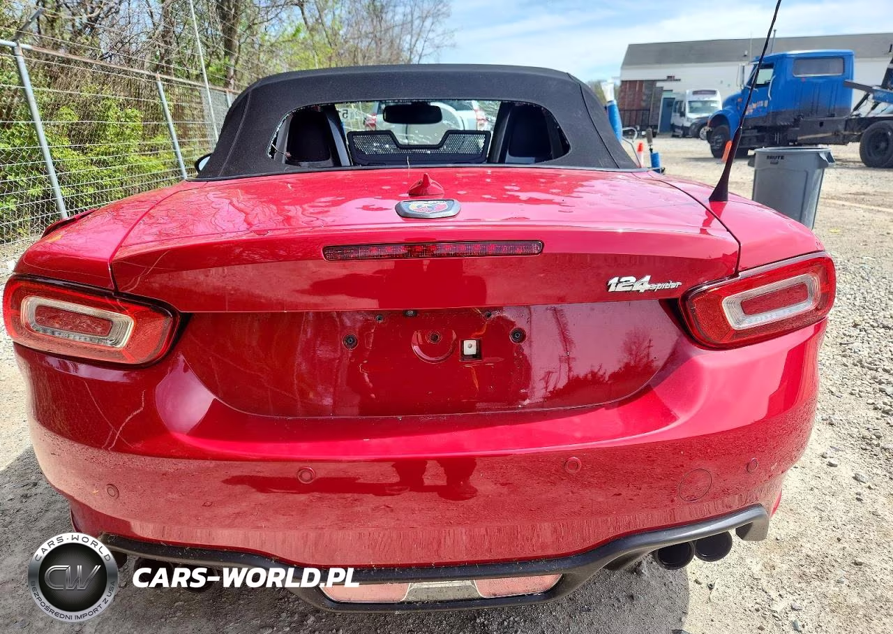 2018 Fiat 124 Spider Classica VIN:JC1NFAEK3J0139073 - 10