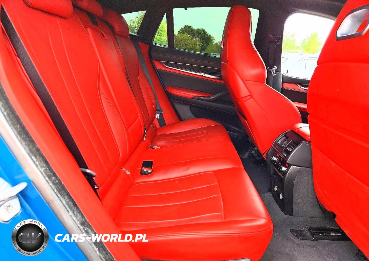 2018 BMW X6 M VIN:5YMKW8C50J0Y74709 - 11