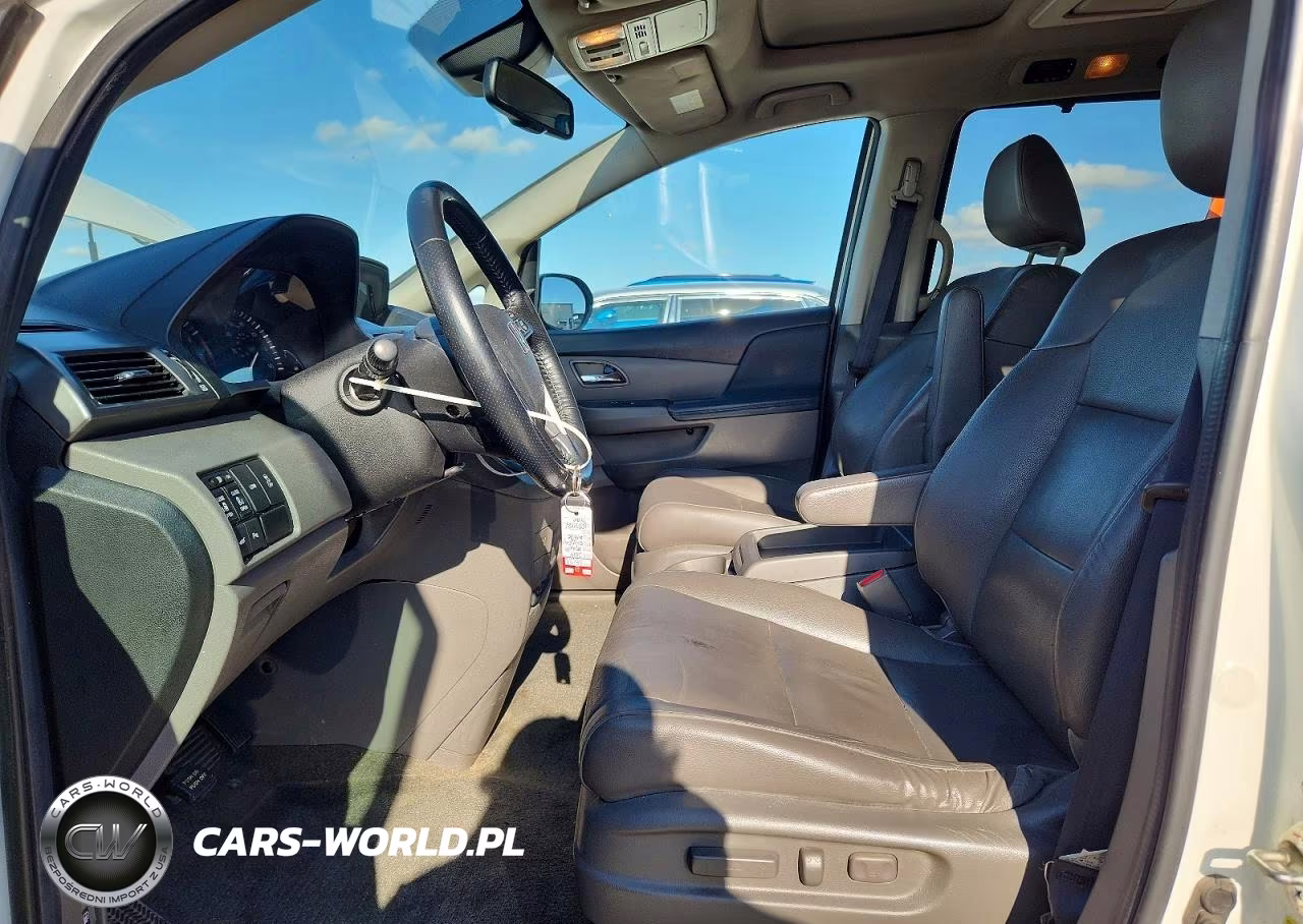 2014 Honda Odyssey Touring VIN:5FNRL5H96EB023421 - 7