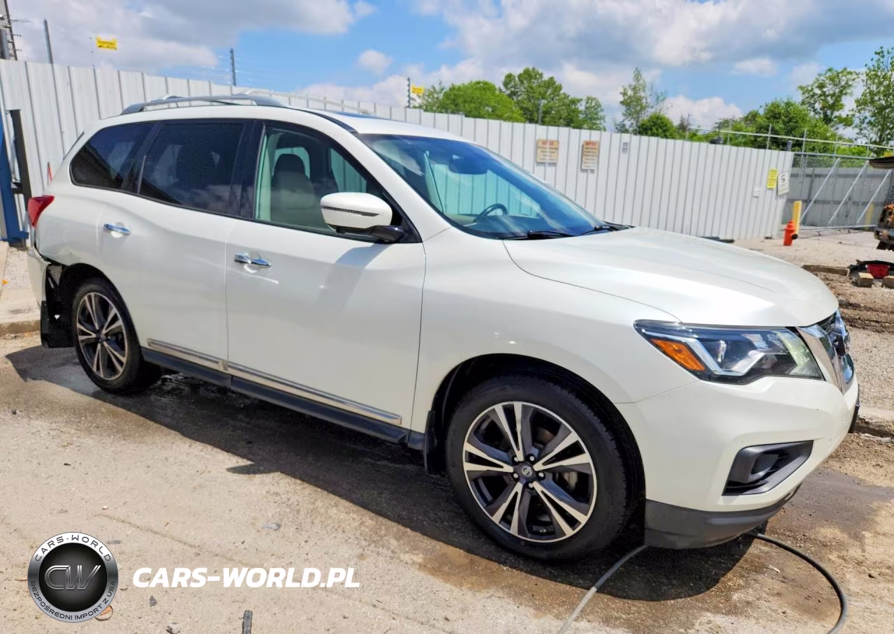 2017 Nissan Pathfinder Platinum VIN:5N1DR2MMXHC644126 - 4